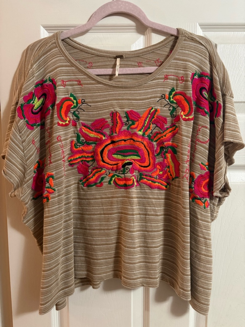 Free People Catalunya embroidered Neon Floral Blouse Top Oversized size large - Picture 2 of 7
